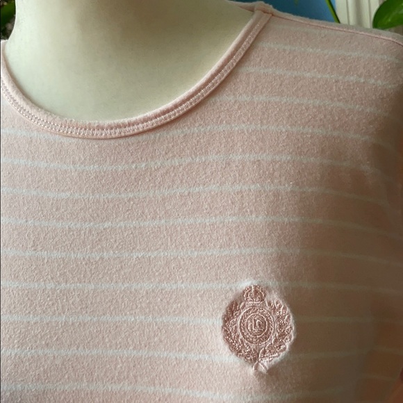 🌺Liz Claiborne short sleeve tee🌺 - Picture 2 of 6